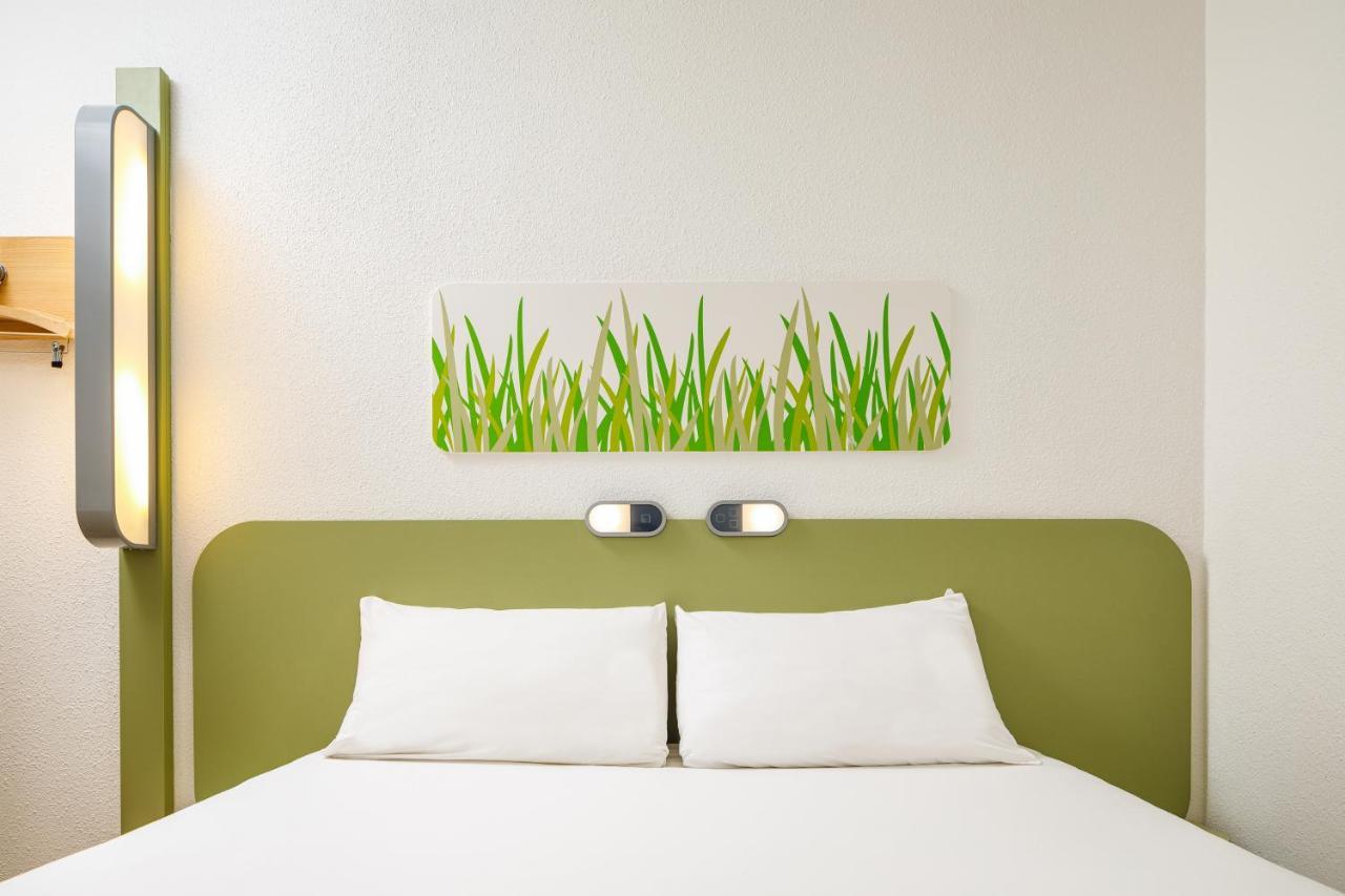 Ibis Budget Issy Les Moulineaux Paris Ouest Exterior photo