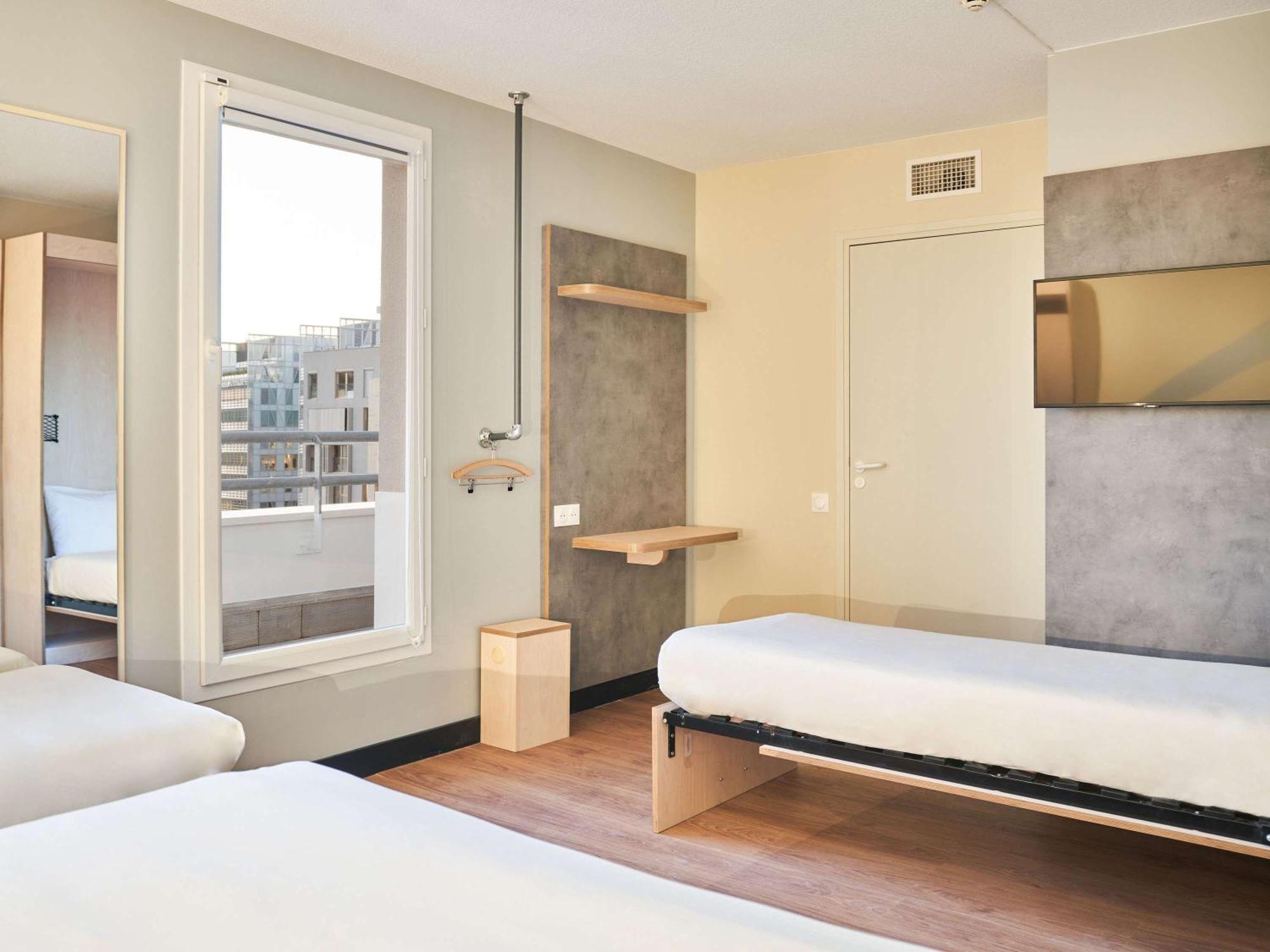 Ibis Budget Issy Les Moulineaux Paris Ouest Exterior photo