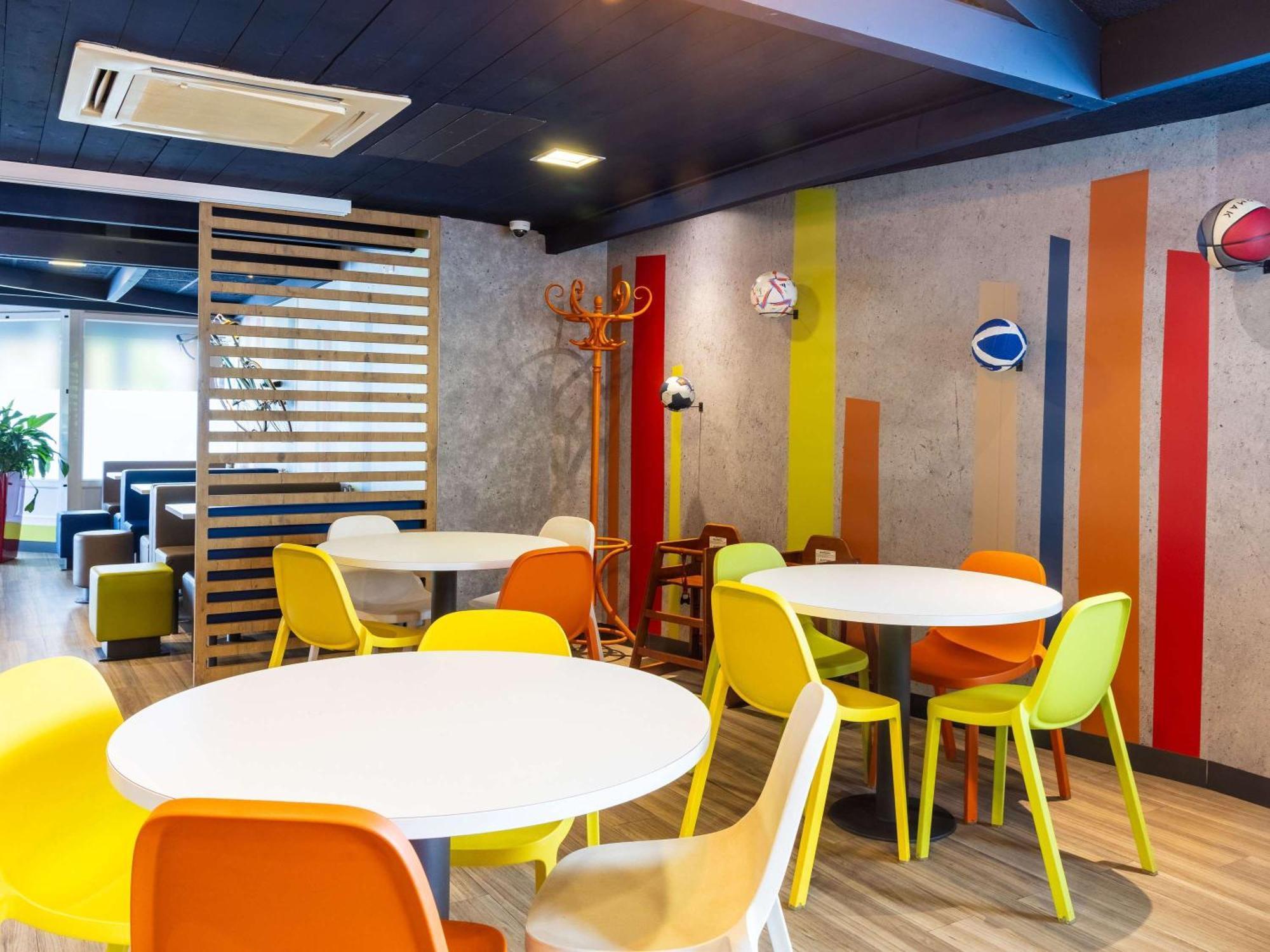 Ibis Budget Issy Les Moulineaux Paris Ouest Exterior photo